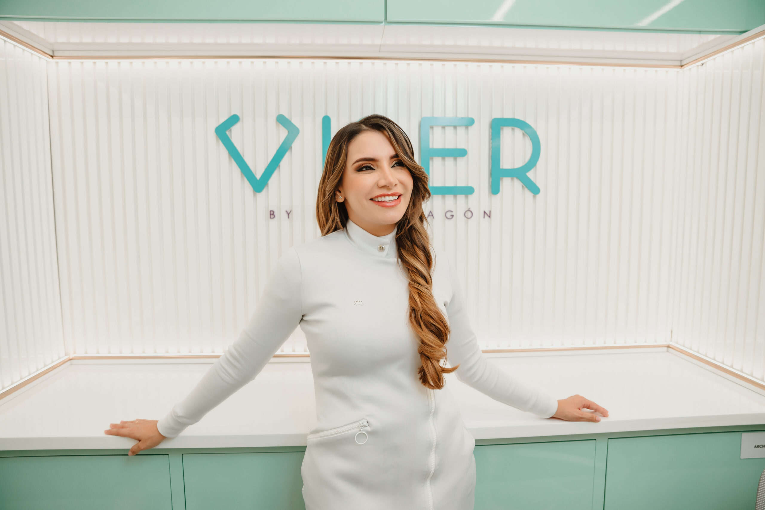 Sonrisa con carillas estéticas